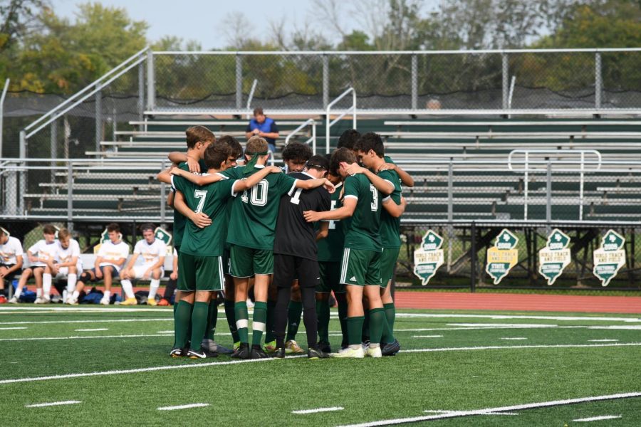 Boys Soccer Team: Experience and Unity on the Field