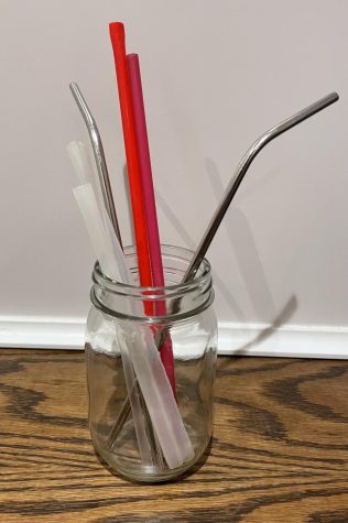 Paper or Plastic? Why It’s Time to Ditch Paper Straws