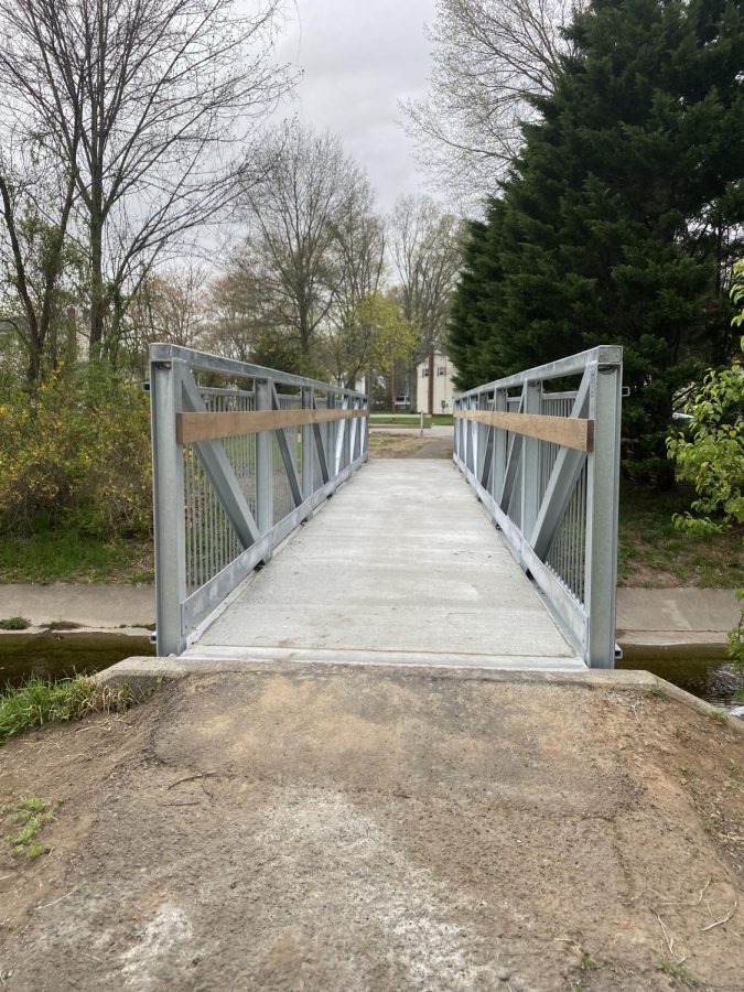 The new bridge at Mee Lane. Ready for use since April 25, 2022.