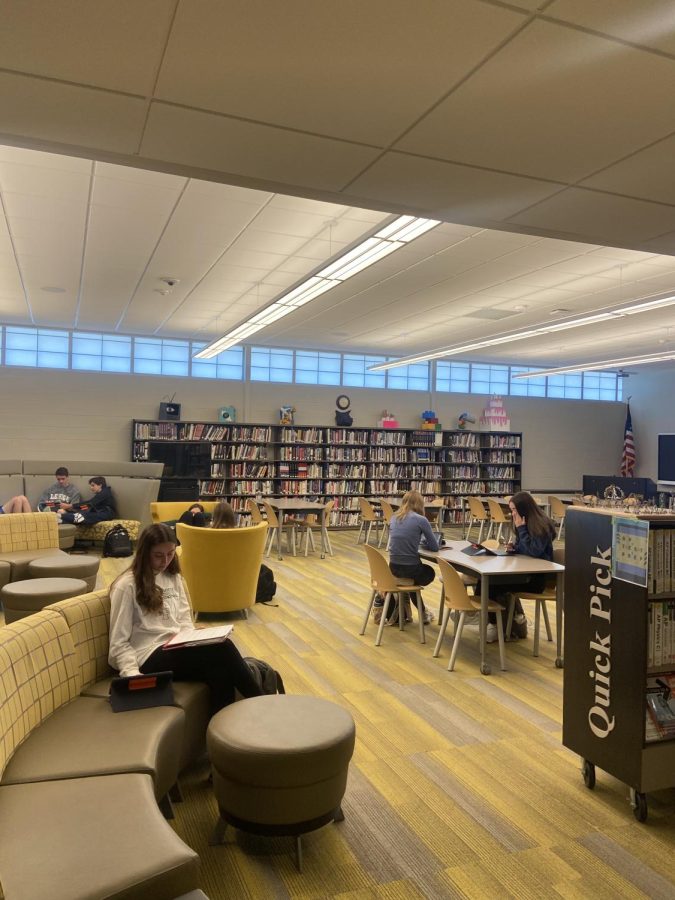 Media center, where students work together or independent. 