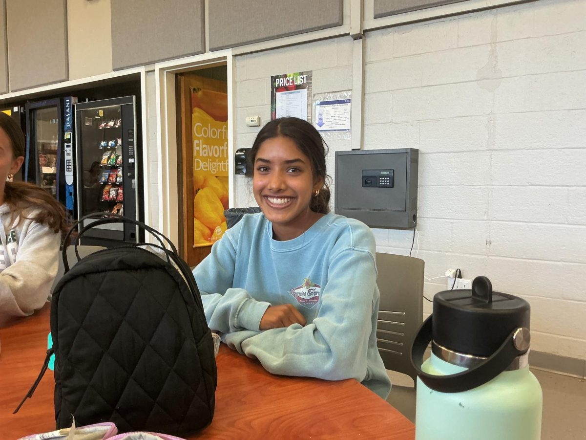 Pros and Cons:  What Students Think of the Cell Phone Ban